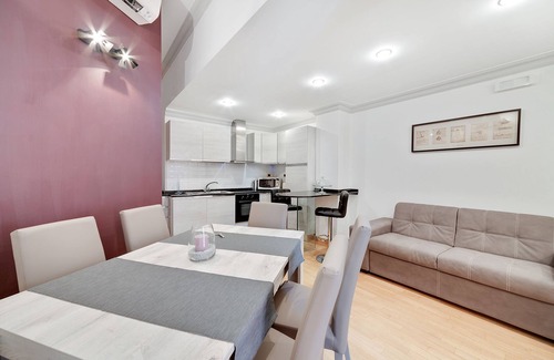 Salario Apartment | Peroni Apartment