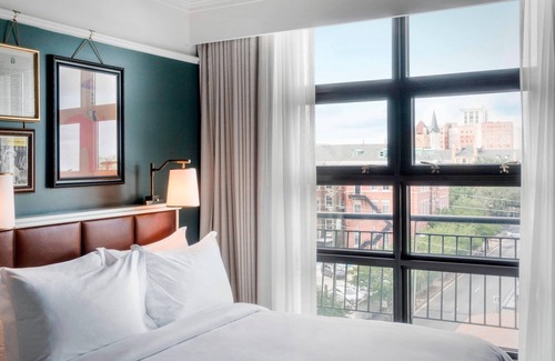 Historic District - North Hotel | Perry Lane Hotel, A Luxury Collection Hotel, Savannah