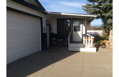 Clawson House | Pert-Nere-A-Ranch Hot Tub Teton Views Getaway!