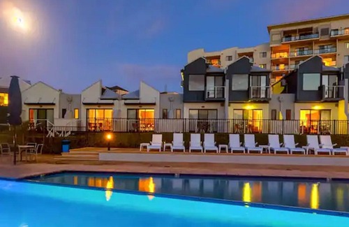 Ascot Apartment | PERTH ASCOT QUAYS - STUNNING VIEWS