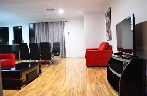 Leeming House | Perth Urban Lodge One