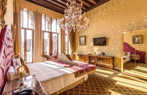 Cannaregio Hotel | Pesaro Palace