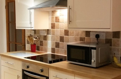 Crantock House | Pet and family friendly house in Crantock, near the beach and village centre