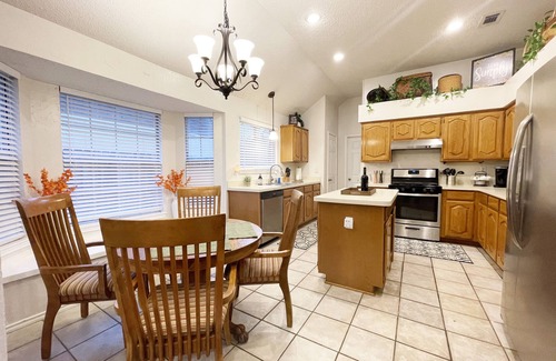 Rowlett House | Pet-friendly 3/2 in Rowlett