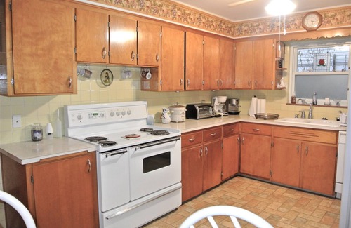 Northwest Akron House | Pet Friendly - 6 mi from National Park, Blossom Music