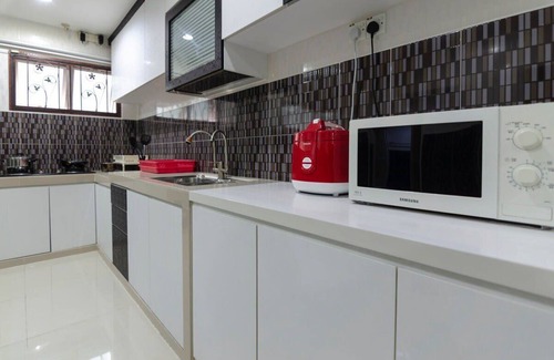 Central District Apartment | [Pet-friendly] A Spacious 3BR House, FREE Parking