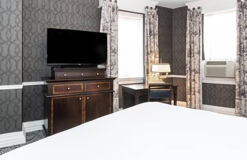 Historic District Hotel | Pet-friendly Accommodation at Historic Inns of Annapolis! Enjoy Historic Views!