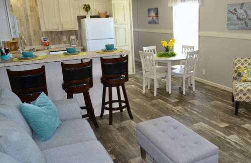Navarre Cottage | Pet friendly, affordable vacation rentals