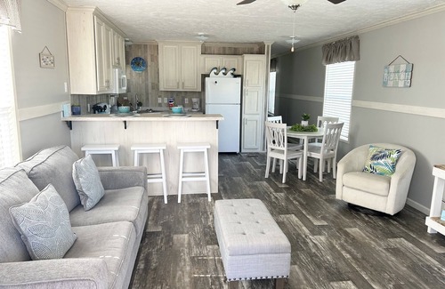 Navarre Cottage | Pet friendly, affordable vacation rentals
