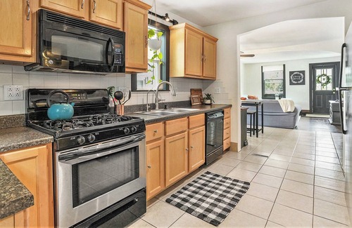 Creston Apartment | Pet friendly apartment with primary suite with King bed plus a queen bedroom