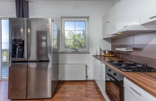 Kraljevica Apartment | Pet friendly apartment in Smrika