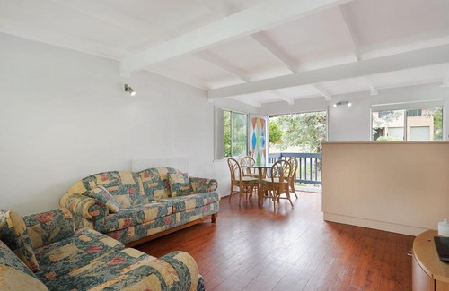 Kianga House | Pet friendly Beach House at Kianga