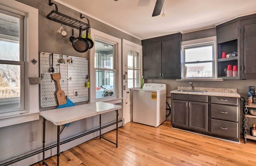 Wall Cottage | Pet-Friendly Belmar Cottage < 1 Mi to Beach!