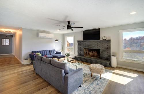 Panorama Estates House | Pet-Friendly Boone Home with Scenic Mountain Views!
