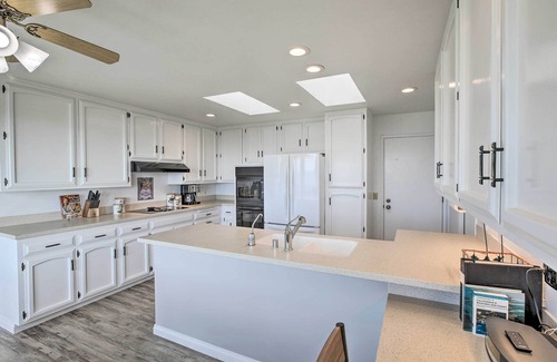 Cayucos House | Pet-Friendly Cayucos Home w/Ocean Views!