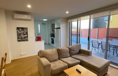 Queanbeyan East House | Pet-Friendly Central Stay | 2BR/2BA + Fenced Yard & Covered Secure Parking!