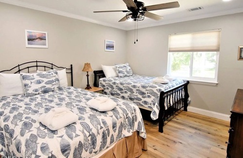 Blue Heron Lake House | *Pet Friendly**Club Cards Available**Tropical Fripp Retreat