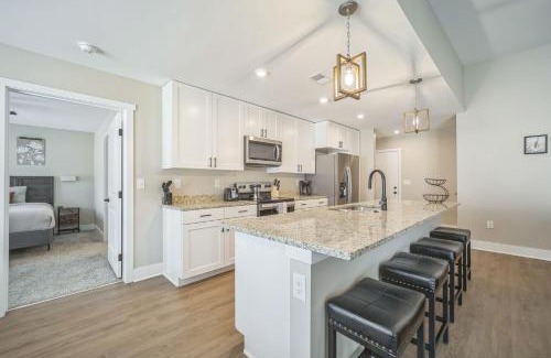 Williamsburg House | Pet-Friendly Condo in Traverse City
