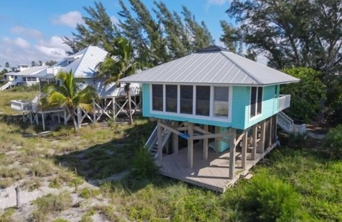 Palm Island House | *Pet Friendly - Direct GULF Front - Palm Island *