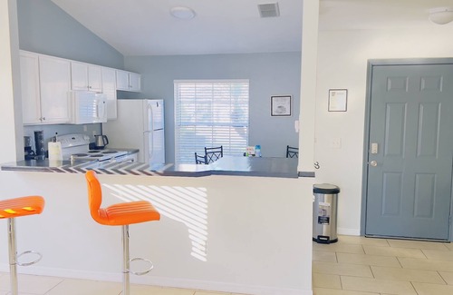Indian Point House | Pet Friendly Entire Villa Private Heated Pool Close to Disney