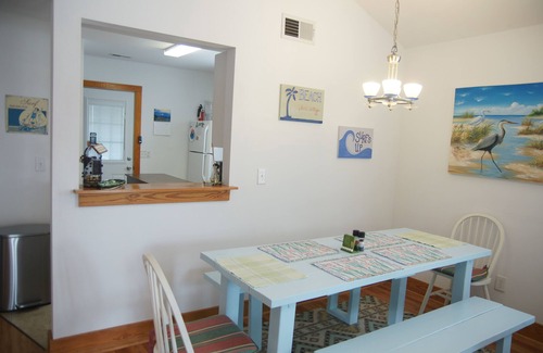 Tranquil Harbour House | Pet-friendly, fully-fenced yard, minutes to beach