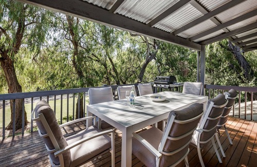 Quindalup House | Pet Friendly, Fuss Free Quindalup Beach House