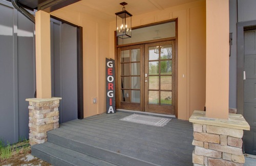 Talking Rock House | Pet-Friendly Georgia Home w/ Mountain Views!