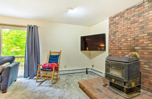 Gilford House | Pet-Friendly Gilford Home 3 Mi to Gunstock and Lake