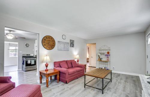 Airport Township House | Pet-Friendly Home - 3 Mi to St Louis Airport