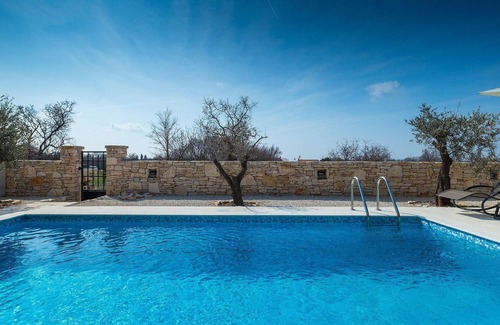 Jursici House | Pet friendly home in Svetvincenat