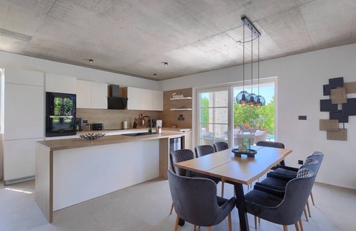Visnjan House | Pet friendly home in Anzici