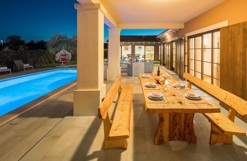 Melnica House | Pet friendly home in Barban with sauna
