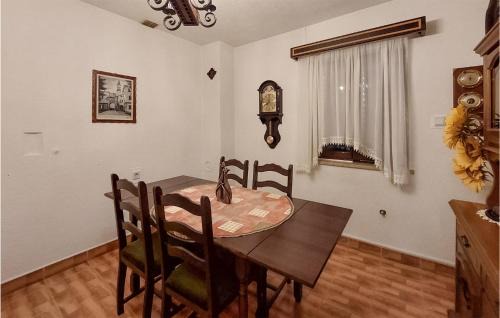 Vinez House | Pet Friendly Home In Labin With Wifi