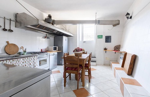Conscenti House | Pet friendly home in Ne