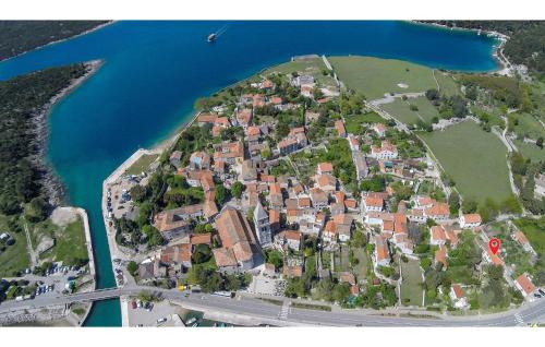 Mali Losinj House | Pet Friendly Home In Osor
