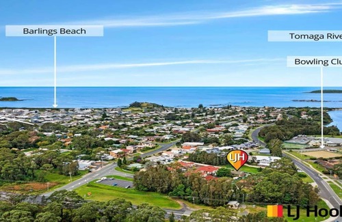 Tomakin House | Pet friendly home in Tomakin