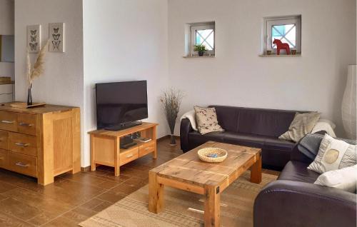 Trent House | Pet Friendly Home In Trent With Wifi