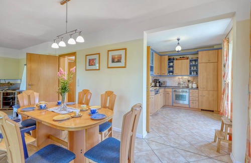Warthe House | Pet friendly home in Warthe with WiFi