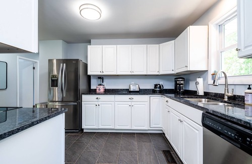 Benton Harbor House | Pet-friendly home near Lake Michigan with fenced in back yard