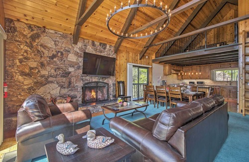 Lake Arrowhead Cottage | Pet-friendly Home: Panoramic Mtn & Lake Views, A/C