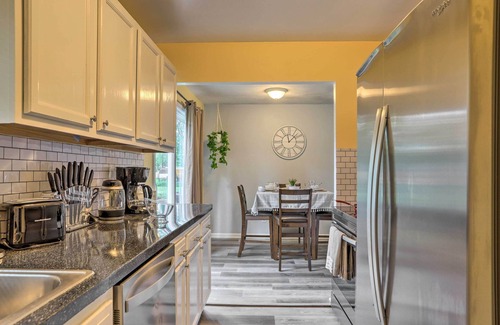 Parma Heights House | Pet-Friendly Home w/Yard, 10 Mi to Dtwn Cleveland