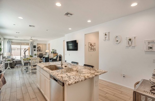 Red Rock House | Pet-Friendly Home w/Fenced Yard in Red Rock!