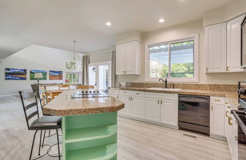 Centennial House | Pet-Friendly Home w/Fenced Yard in Centennial!