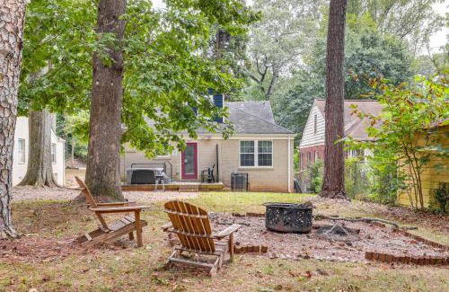 Atlanta House | Pet-Friendly Home with Hot Tub in Atlanta!