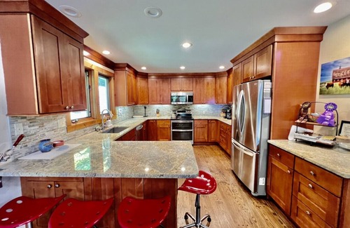 Stratton Mountain House | Pet Friendly home with a barrel sauna