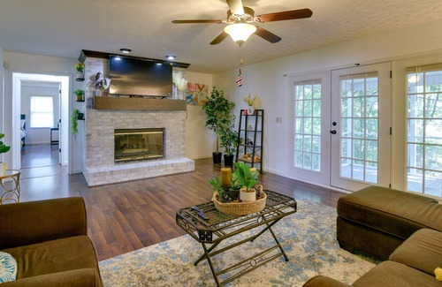 Bowling Green House | Pet-Friendly Kentucky Home Near Hiking & Kayaking!