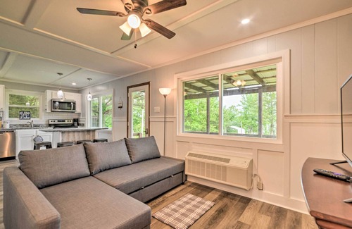 Buchanan Cabin | Pet-Friendly Kentucky Lake Cabin w/ Lake View