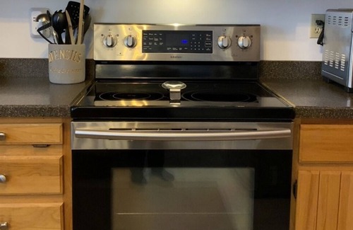 Penn Yan House | Pet Friendly Keuka Playhouse w/Lake Views-, Inground Pool, Hot tub, Movie Room