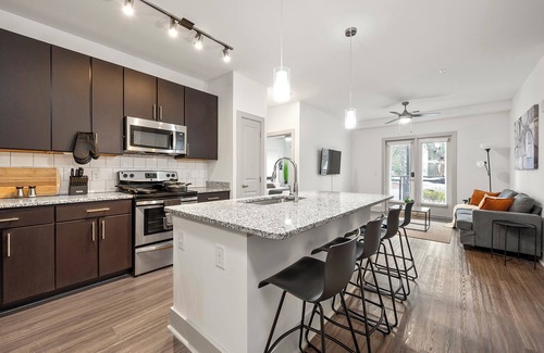 Westside Condo | Pet-friendly King Suite in Midtown Atlanta