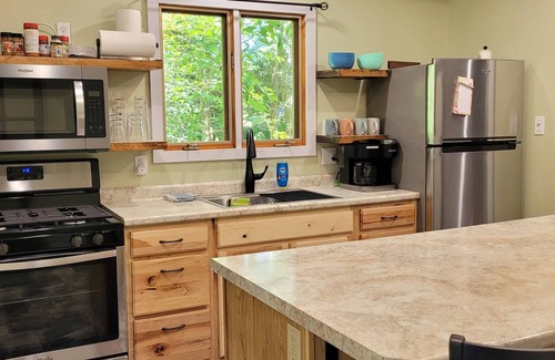 Ray Brook House | PET FRIENDLY -LOCATED BETWEEN LAKE PLACID AND SARANAC LAKE WITH PONTOON RENTALS